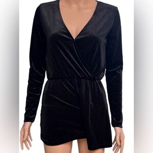 Divided H&M Black Glitter Sparkly V-Neck Long Sleeve Romper Size 2